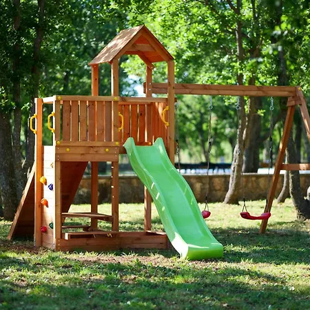 Campeggio 2 Bedroom Cozy Stacaravan In Obrovac